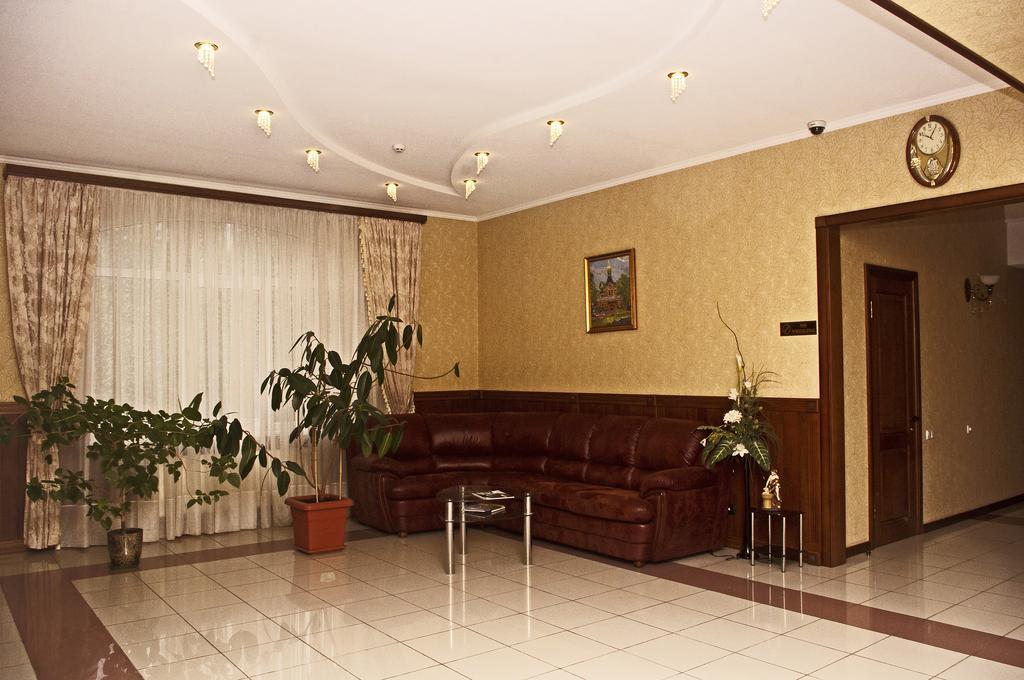 Sv Park Hotel Kharkiv Extérieur photo