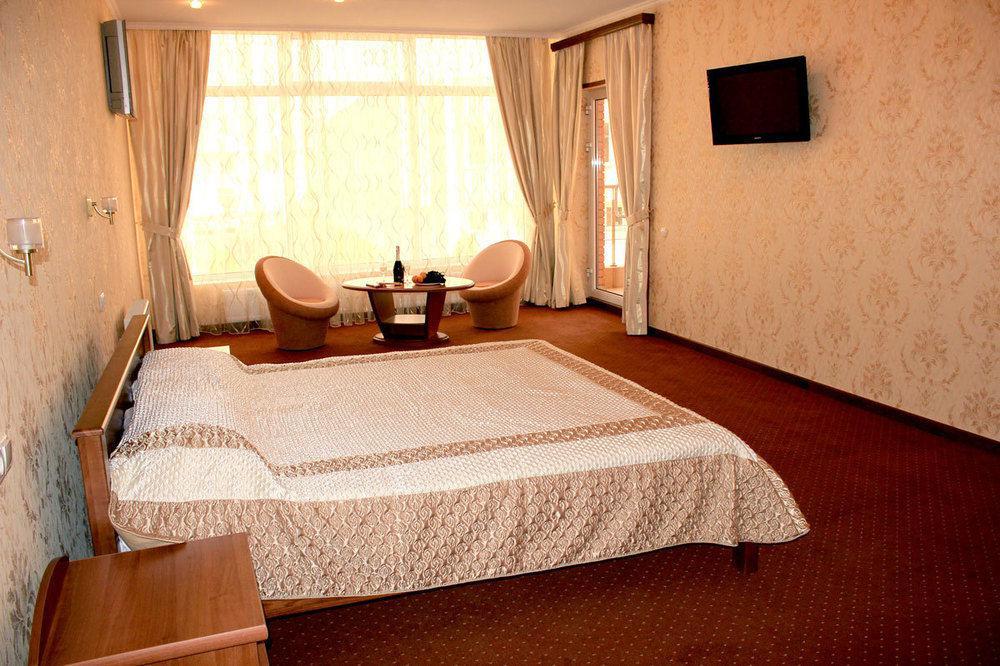 Sv Park Hotel Kharkiv Extérieur photo